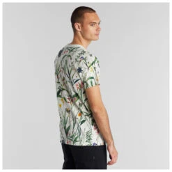 DEDICATED T-Shirt Stockholm Flower Field - T-Shirt 8 DEDICATED T-Shirt Stockholm Flower Field - T-Shirt -Maloja Geschäft dedicated t shirt stockholm flower field t shirt detail 4