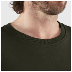 FJÄLLRÄVEN Fjällräven Logo Sweater - Pullover -Maloja Geschäft fjaellraeven fjaellraeven logo sweater pullover detail 7