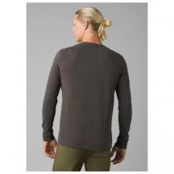Prana Ronnie Henley II - Longsleeve 7 Prana Ronnie Henley II - Longsleeve -Maloja Geschäft prana ronnie henley ii longsleeve detail 3