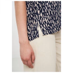 Women's Blouse Laburnum Snippets - Bluse 7 Women's Blouse Laburnum Snippets - Bluse -Maloja Geschäft recolution womens blouse laburnum snippets bluse detail 4