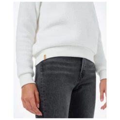 Tentree Women's Ecoloft Boyfriend Crew - Pullover 9 Tentree Women's Ecoloft Boyfriend Crew - Pullover -Maloja Geschäft tentree womens ecoloft boyfriend crew pullover detail 4